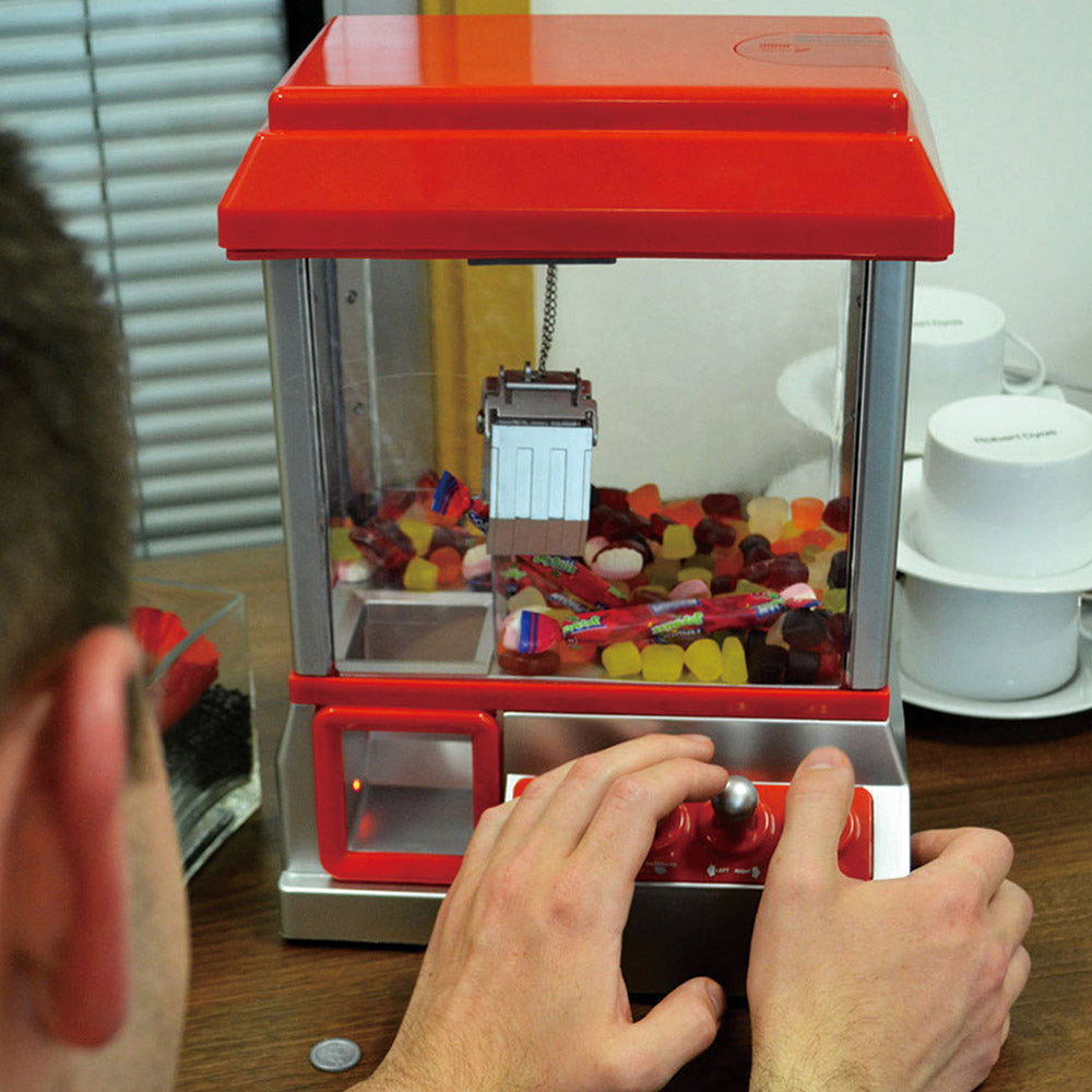 The Source Retro Candy Grabber Machine Fun Arcade Style Game