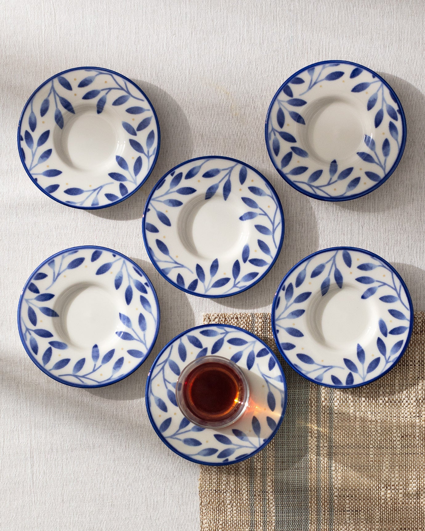 Luxe Bifurquer 6-piece Tea Glass Saucer Set - Madame Coco JO