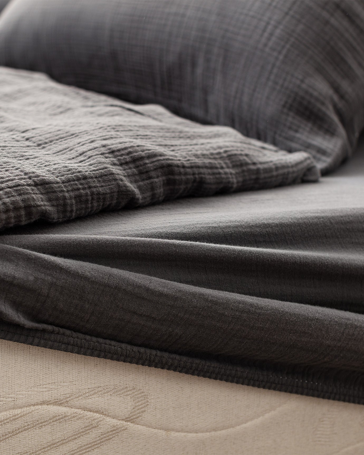 Marla Muslin Superking Size Duvet Cover Set - Fitted - Madame Coco JO