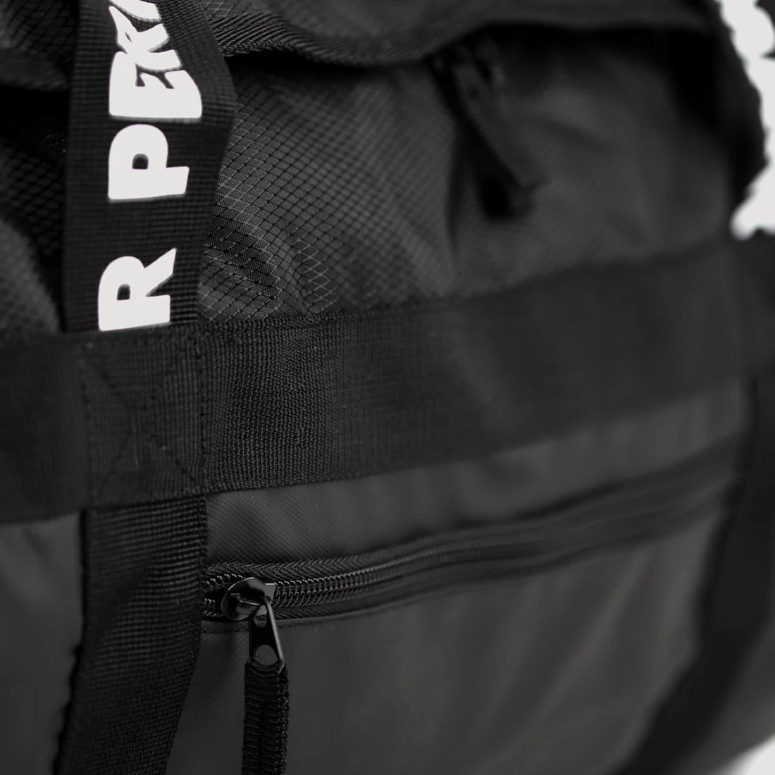OXDOG OX3 Duffelbag 47L – Black/White Sports Bag