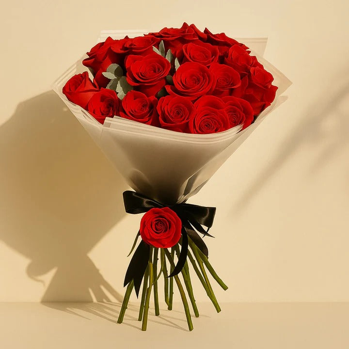 25 Roses – A Bouquet of Love & Elegance