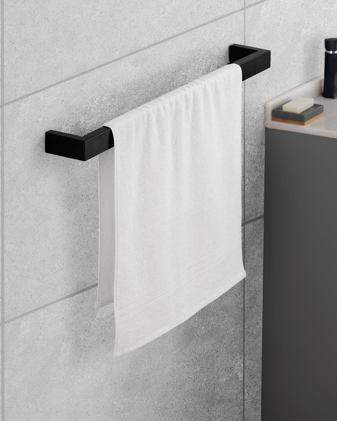 Stripe Armure Face Towel - Madame Coco JO
