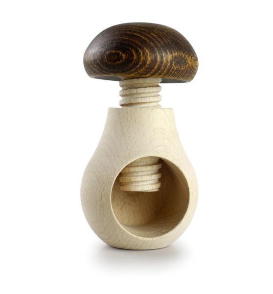 Ibili Wooden Nut Cracker — Practical & Durable
