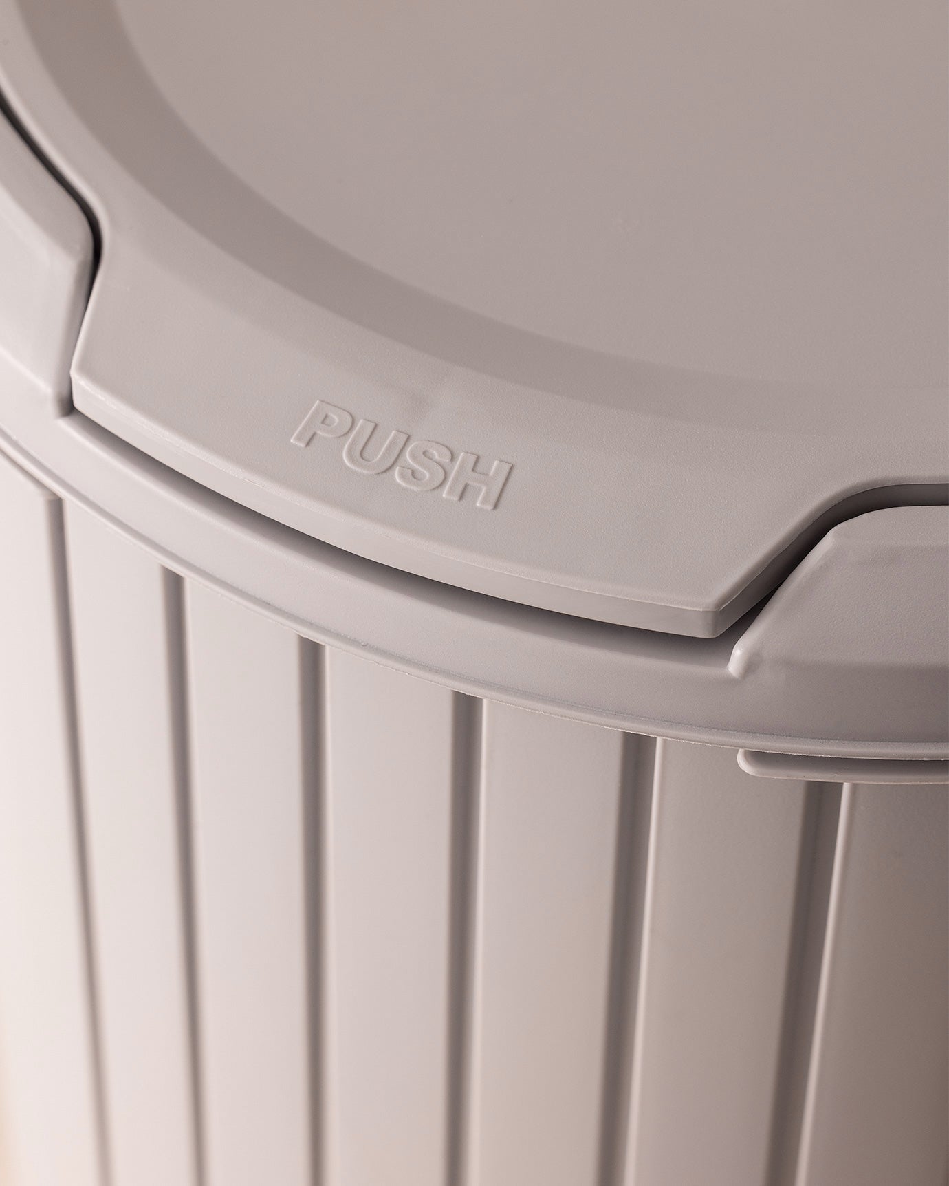 Tapia Trash Can 8lt - Madame Coco JO