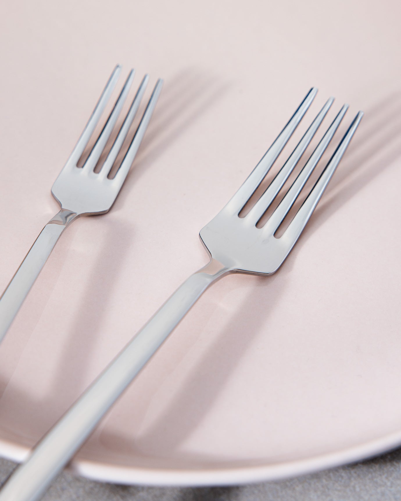 Luminous 30 Pcs Cutlery Set - Madame Coco JO