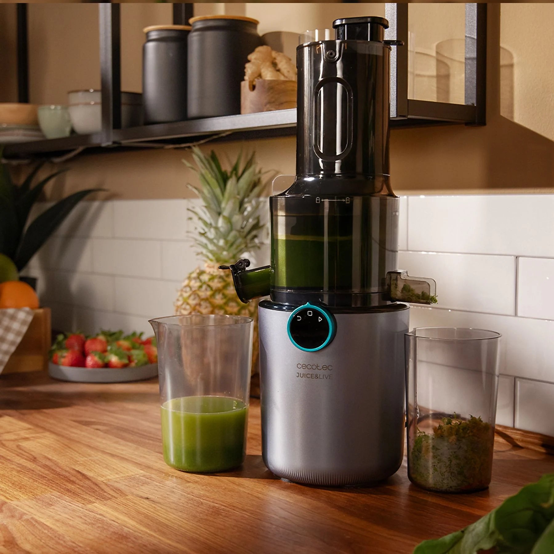 CECOTEC Juice&Live 1500 Slim Juicer 200W | Compact Stainless Steel Juicer