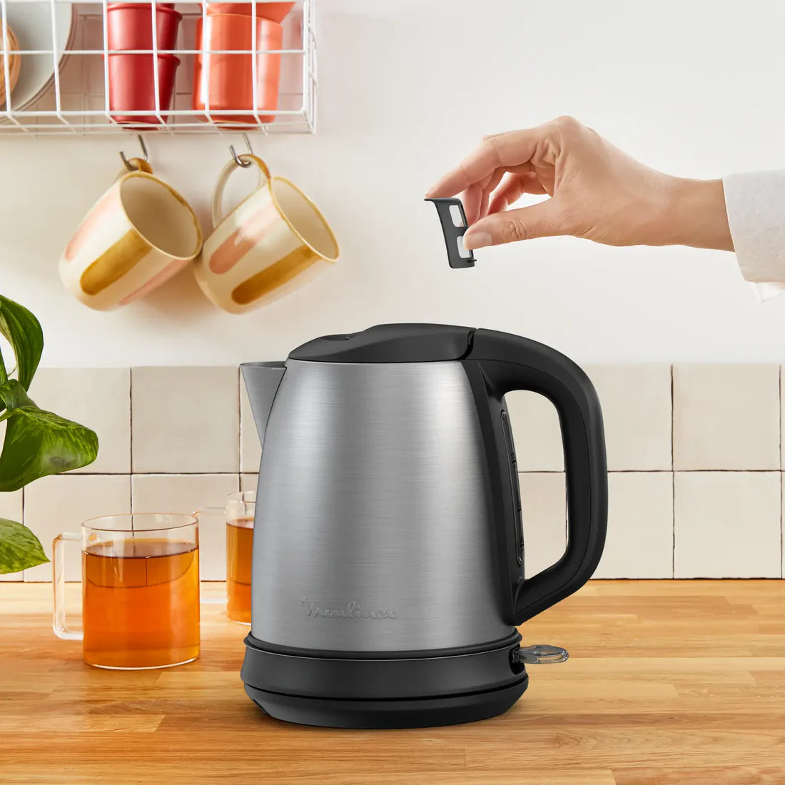 Moulinex Kettle SUBITO BY550D10 1.7L 2400W