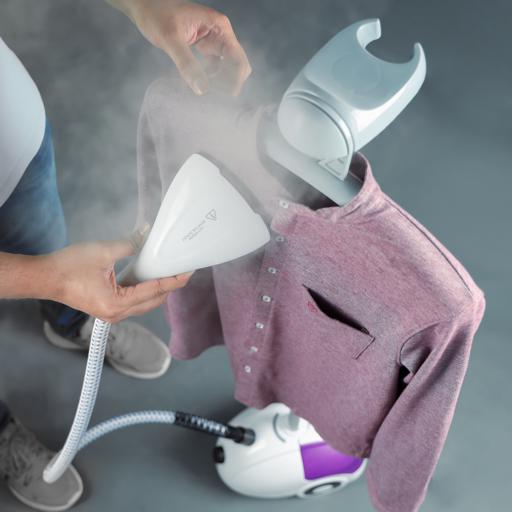 : Geepas Garment Steamer 2000W Power 1.8L Water Tank