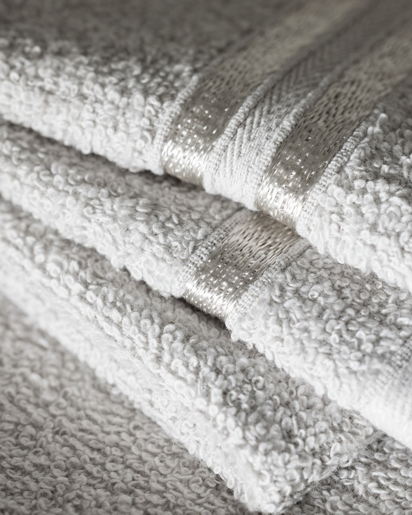 Maynor Flouche 2 Pack Hand Towel - Madame Coco JO
