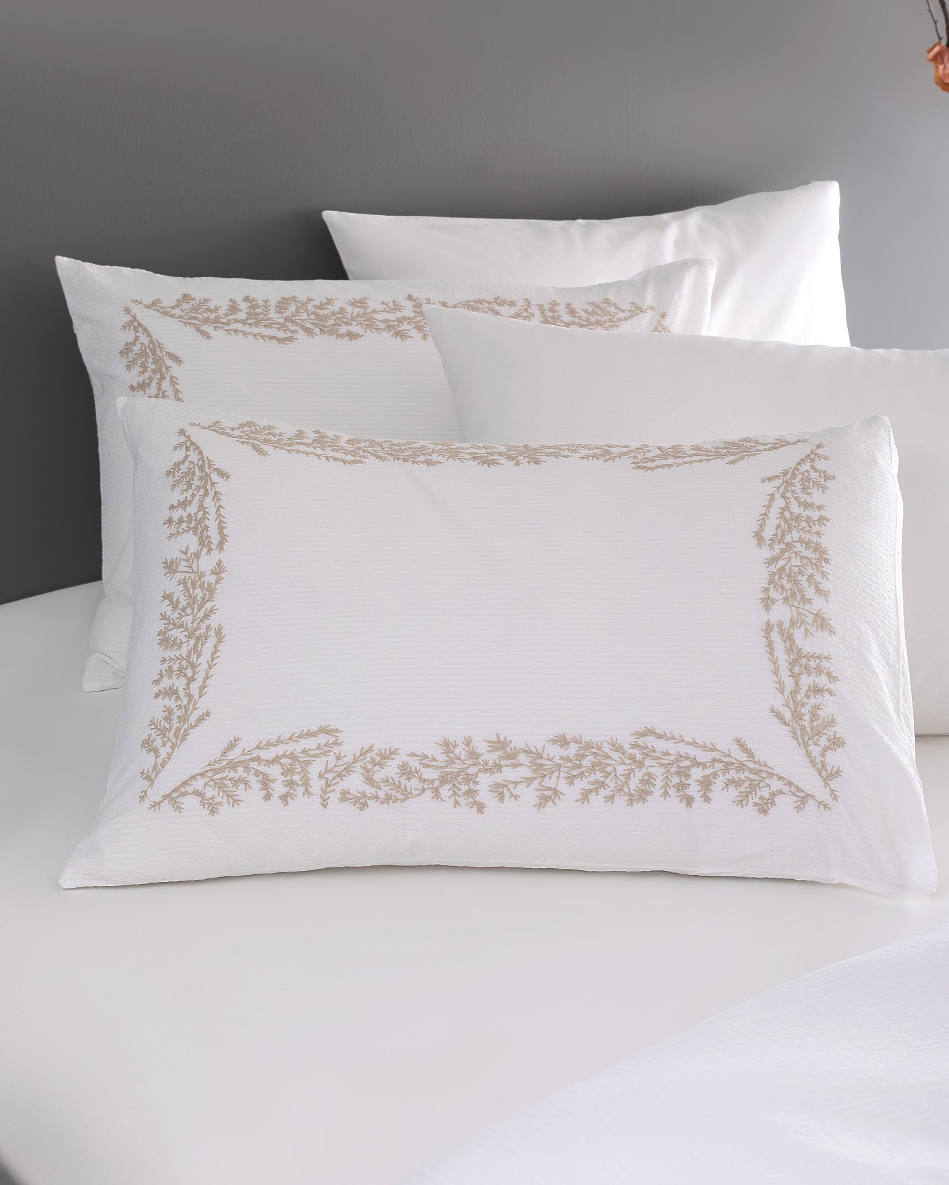 Linda Double Size Duvet Cover Set - Embroidered Washed Seersucker - Madame Coco JO