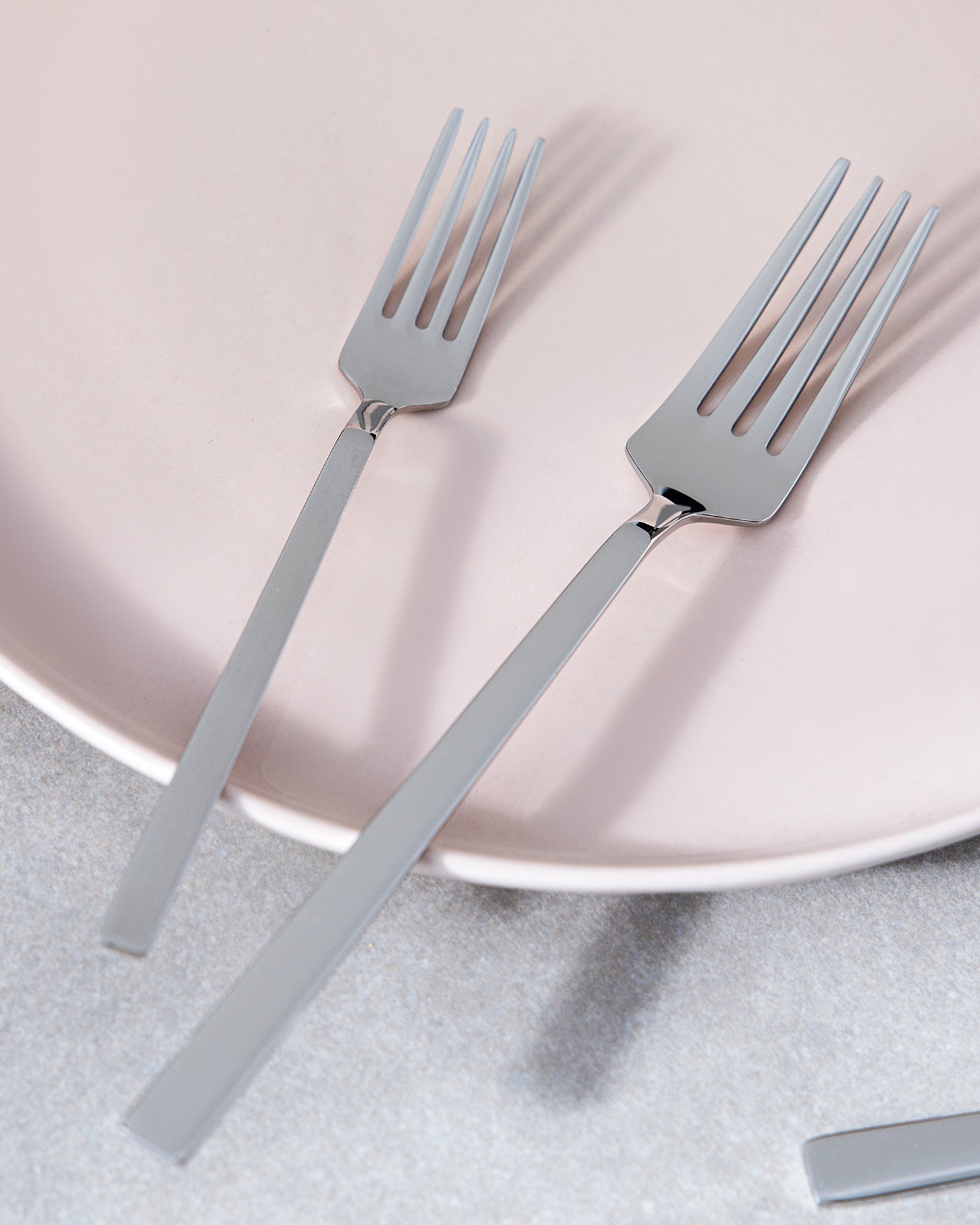 Luminous 30 Pcs Cutlery Set - Madame Coco JO