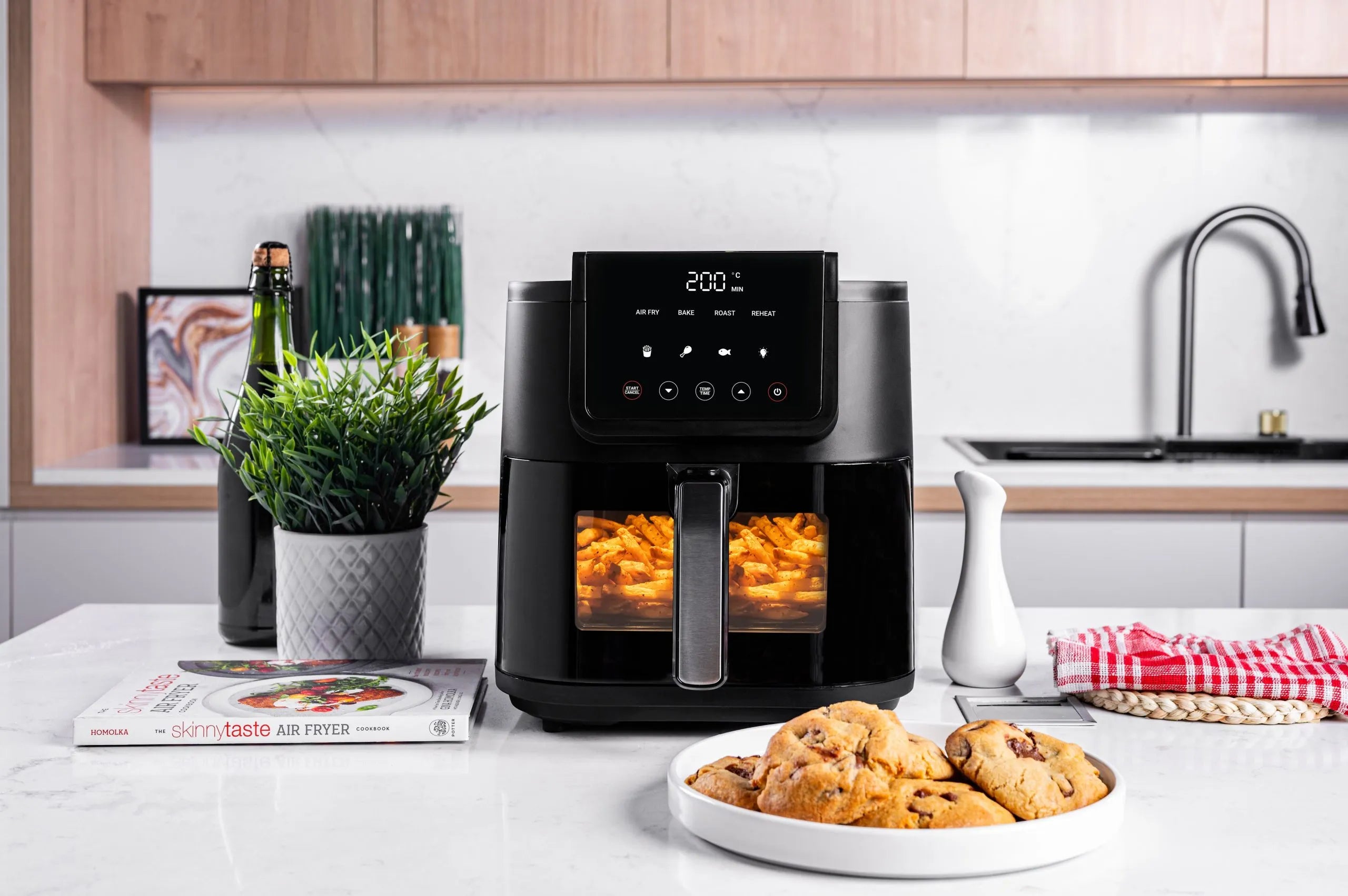 Nutricook NC-AFS100 Slim Air Fryer | 5L | 1500W | 4 Programs | Ceramic Coating | Viewing Window