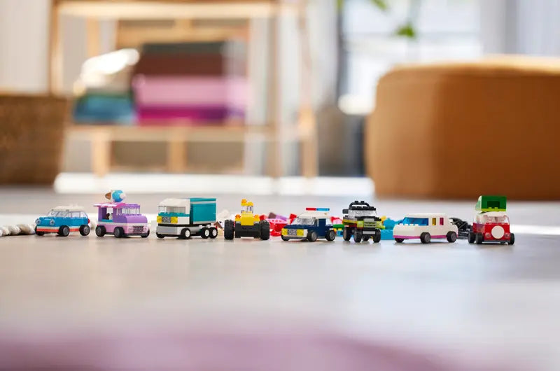 LEGO® Classic+ - Creative Vehicles - LEGO® Classic+ Set