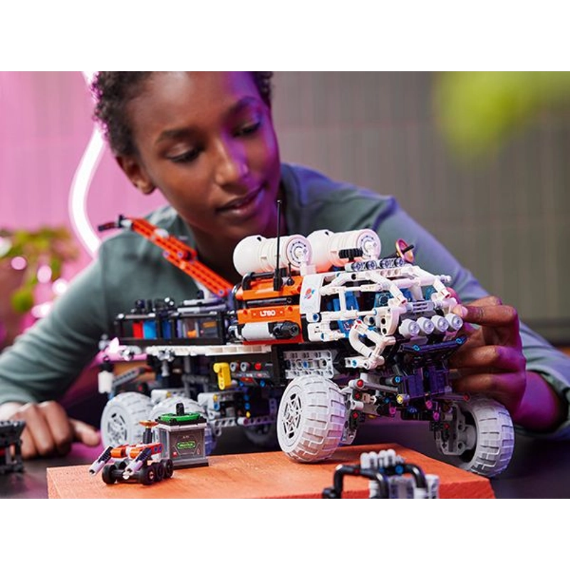 LEGO Technic Mars Crew Exploration Rover – 1599 Pieces | Set 42180