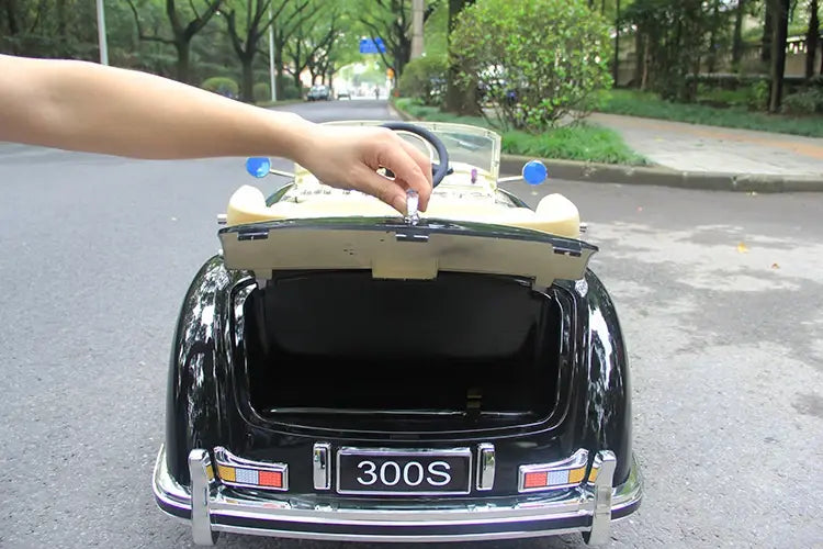 Mercedes-Benz 300S Licensed Ride-On Car – Kids Electric Toy