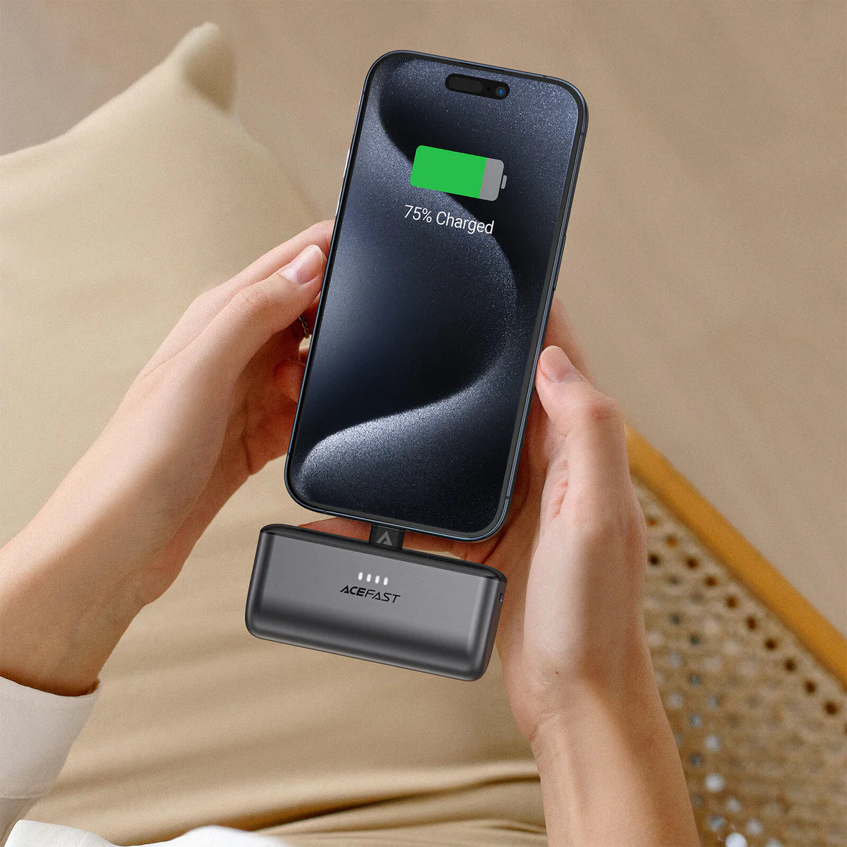 ACEFAST 5000mAh Fast Power Bank with Foldable Plug | PD 20W USB-C | Dual Input/Output | Black
