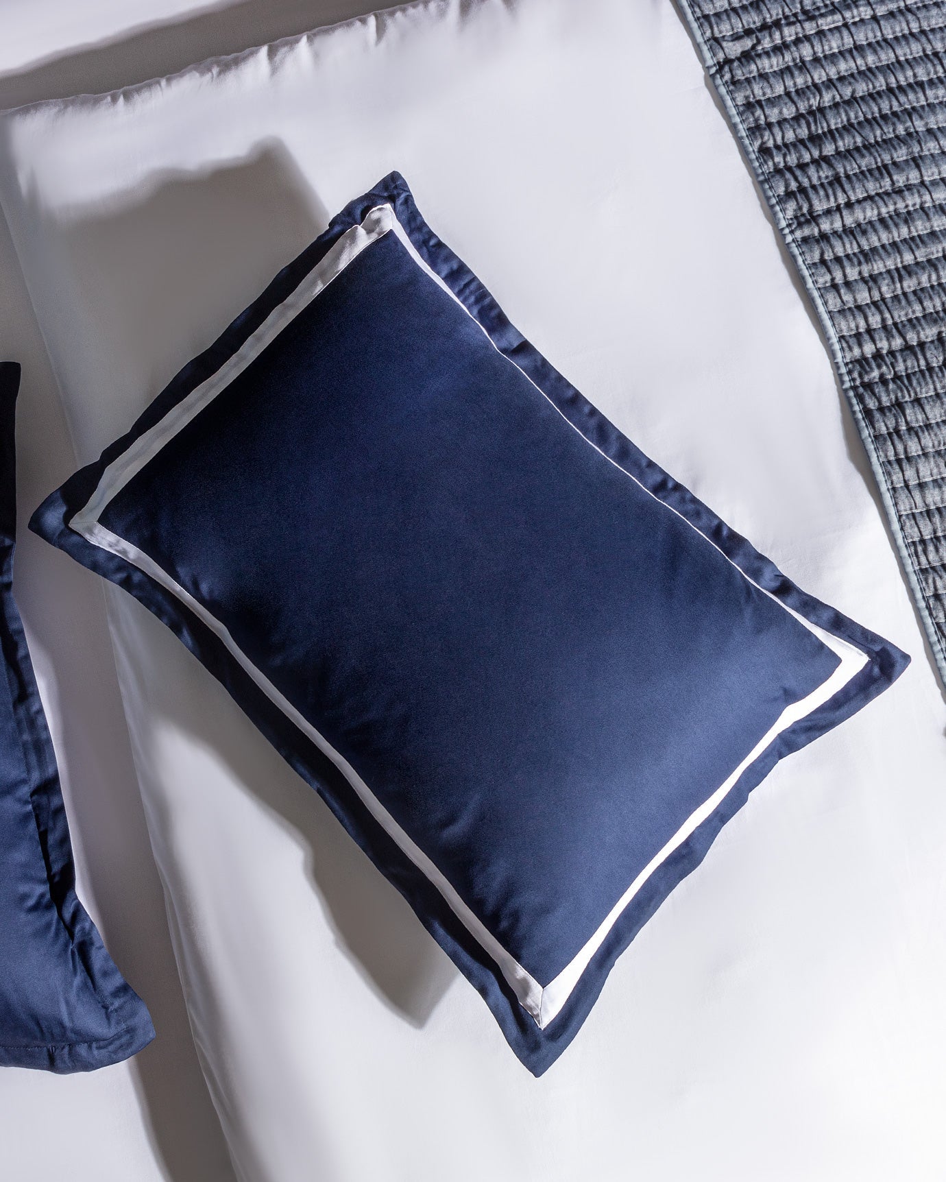 Jeanne Double Size Duvet Cover Set-bordered-satin - Madame Coco JO