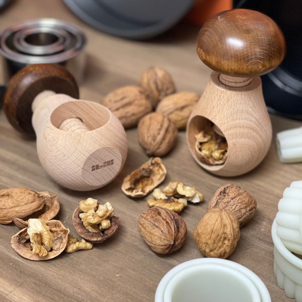 Ibili Wooden Nut Cracker — Practical & Durable