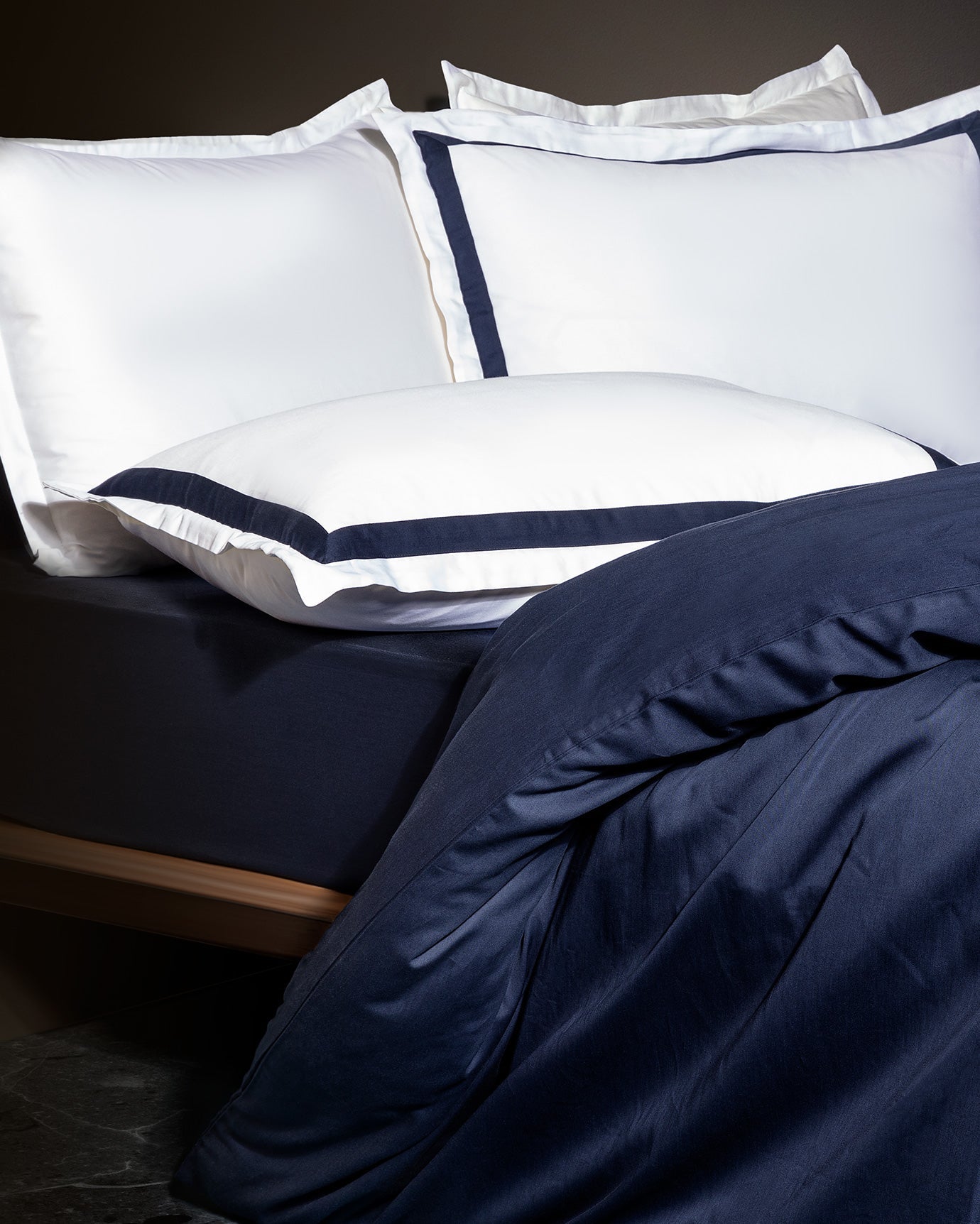 Jeanne Double Size Duvet Cover Set-bordered-satin - Madame Coco JO