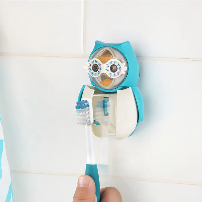 Flipper Kids Hygienic Toothbrush Holder with 1-Minute Timer - Owl Design (Blue)