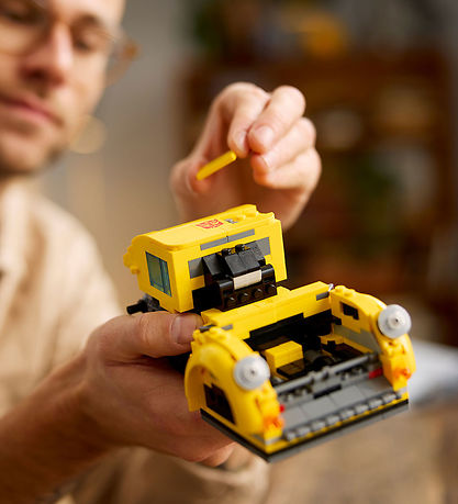 LEGO® Icons Bumblebee 10338 – Transformers Display Set