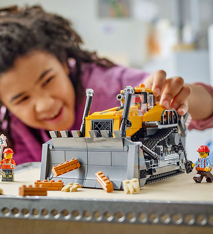 LEGO® City - Yellow Bulldozer 60466 (682 pcs)