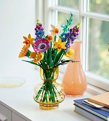 LEGO® Wildflower Bouquet 10313 – Everlasting Beauty