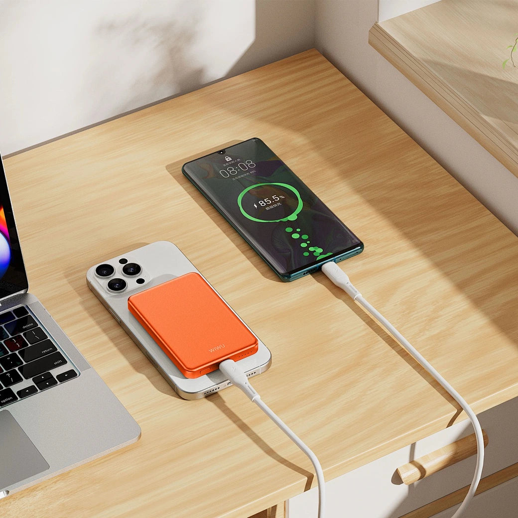 WIWU Ultra Thin Magnetic Power Bank 5000mAh P15 - 15W Wireless Charging (Orange)