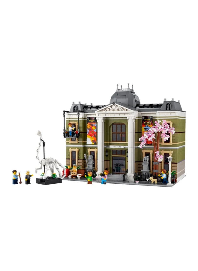 LEGO® Natural History Museum 10326 – Iconic Build Set