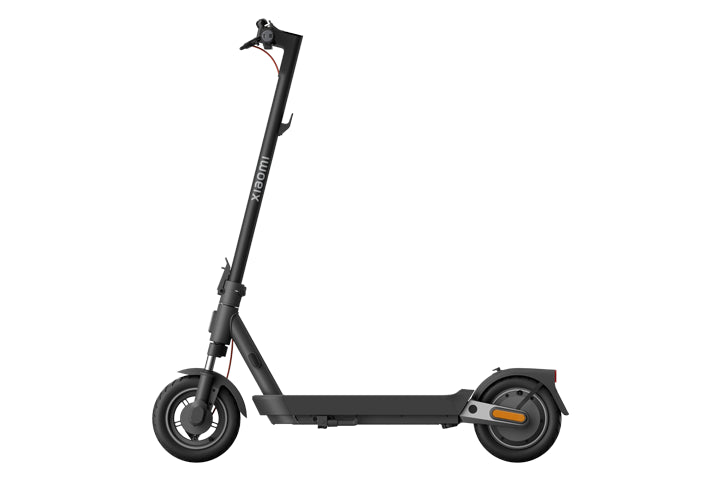Xiaomi Electric Scooter 5 Pro GL – High-Performance Foldable E-Scooter with 60km Range, 25km/h Speed, Dual Disc Brakes, 10” Tubeless Tires, LED Display, App Connectivity – Black