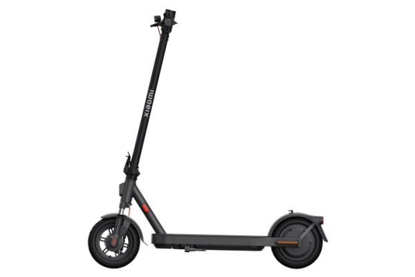 Xiaomi Electric Scooter Elite GL – Foldable E-Scooter with 40km Range, 25km/h Max Speed, Dual Brakes, 10” Pneumatic Tires, LED Display, App Connectivity – Black