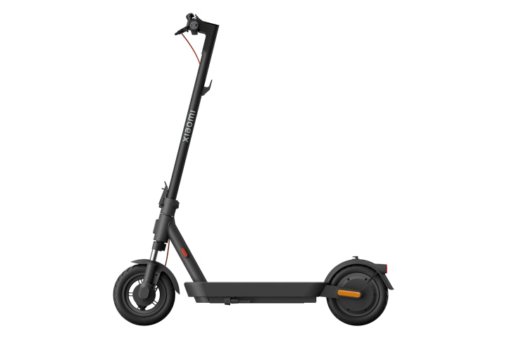 Xiaomi Electric Scooter 5 GL – Foldable E-Scooter with 40km Range, 25km/h Max Speed, Dual Brakes, 10” Pneumatic Tires, LED Dashboard, App Control – Black